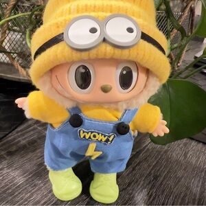 4pc Minions outfit doll not included